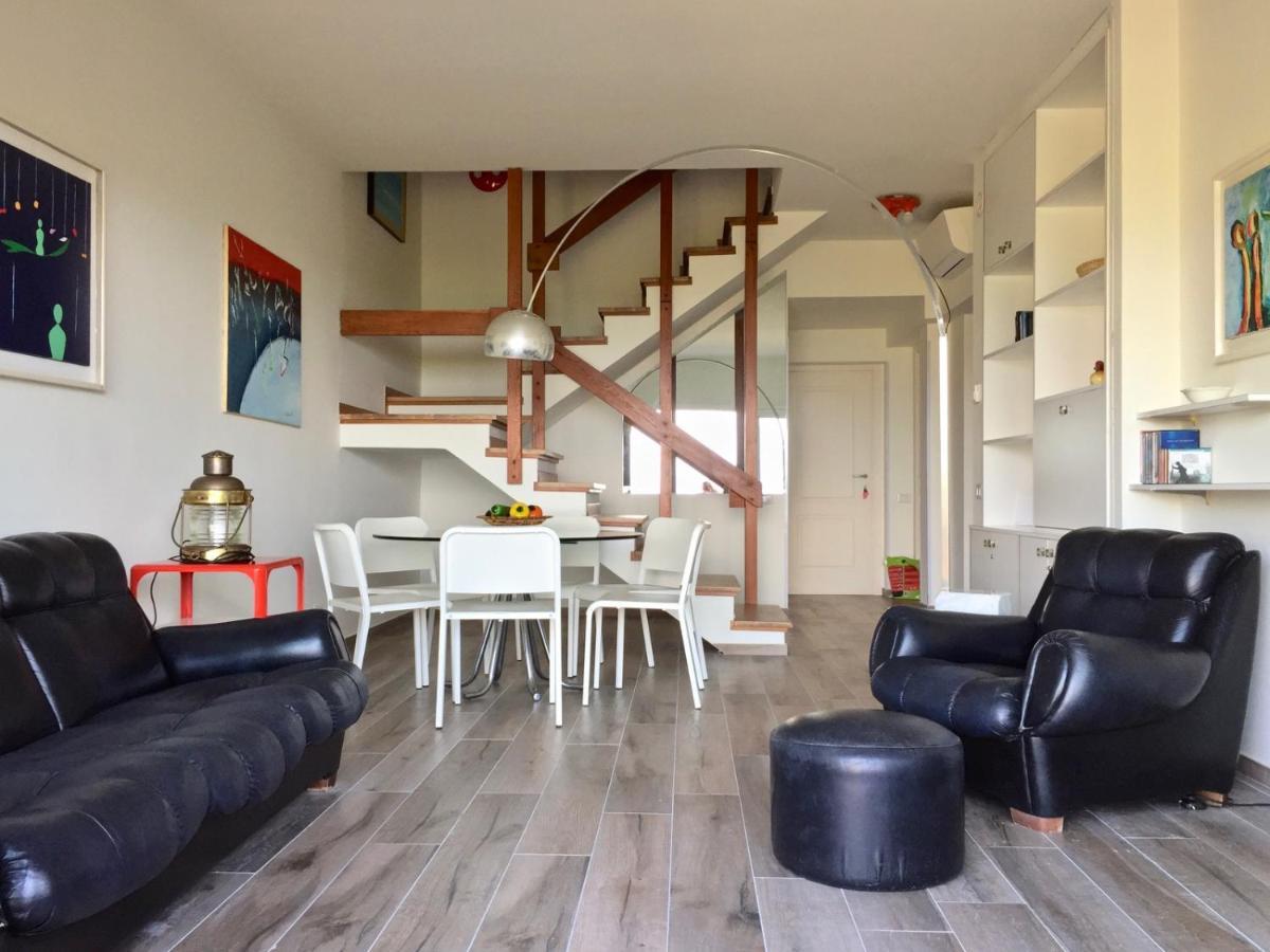 Panoramic Apartment Poggettone Air Conditioned ปุนตาอาลา ภายนอก รูปภาพ